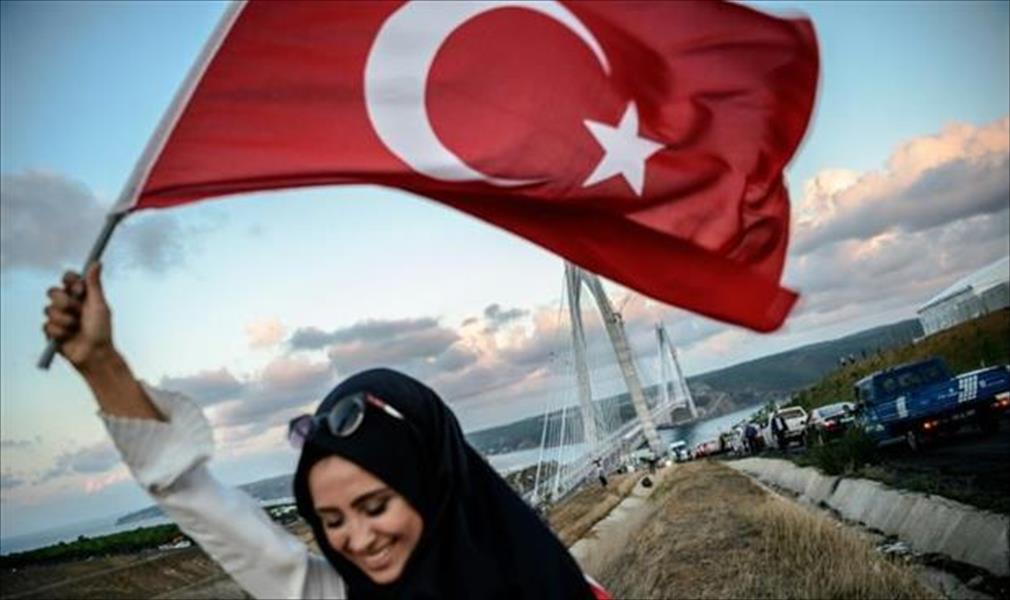 تركيا «تطهر» الداخلية والدرك بفصل 8 آلاف شرطي