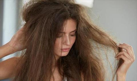 بالفيديو: قناع الكولاجين للتخلص من نفشة الشعر