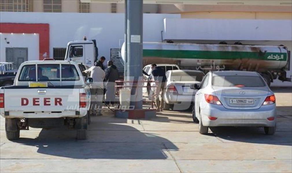 ازدحام على محطات الوقود في عدد من المدن الليبية