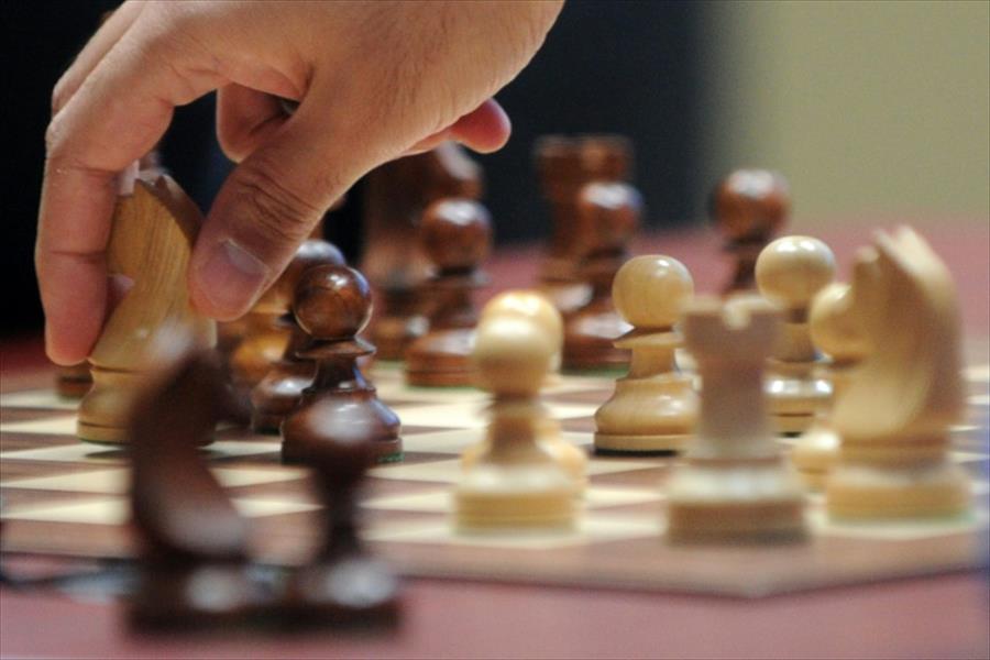 «الشطرنج» يمنع وزيرة مالية من اجتماع أوروبي