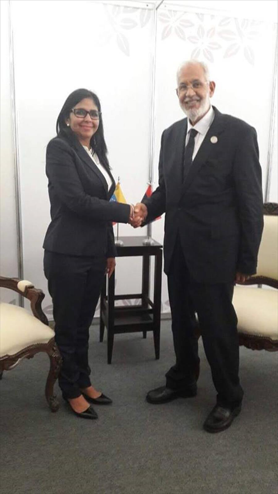 وزيرة خارجية فنزويلا: المجلس الرئاسي لحكومة الوفاق هو الممثل الشرعي الوحيد لليبيا