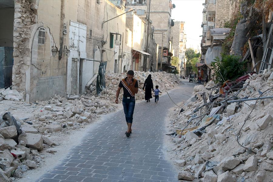 بعد الهدنة.. مئة غارة تستهدف مدينة حلب وريفها