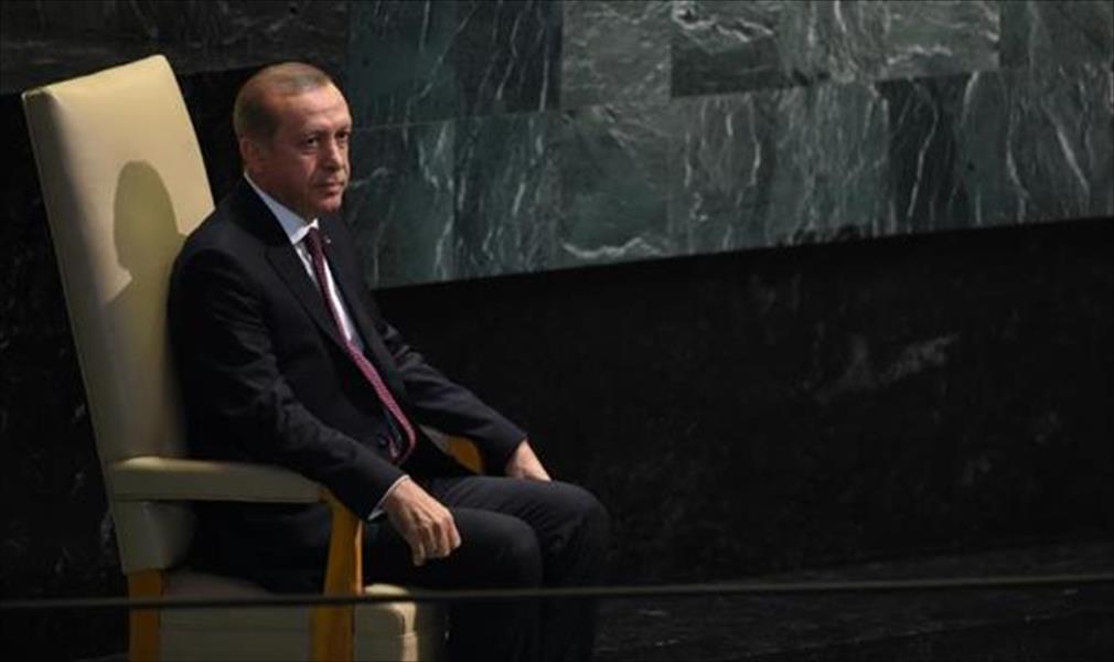 أردوغان يتهم أميركا بتسليم أسلحة لمجموعة كردية سورية.. وواشنطن ترد
