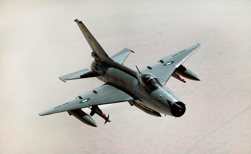 تحطم طائرة حربية باكستانية ومقتل الطيار