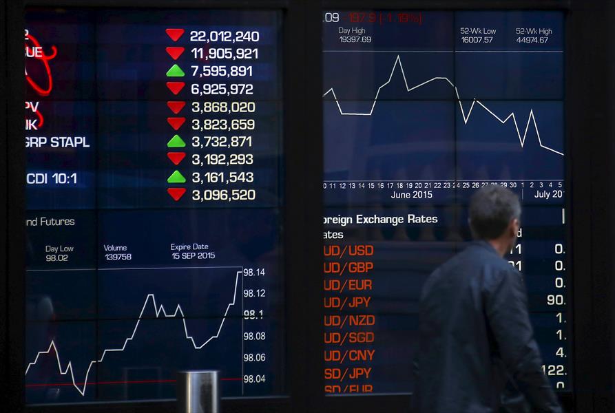 تحسن الأسواق المالية بعد أداء «كلينتون» في المناظرة الرئاسية