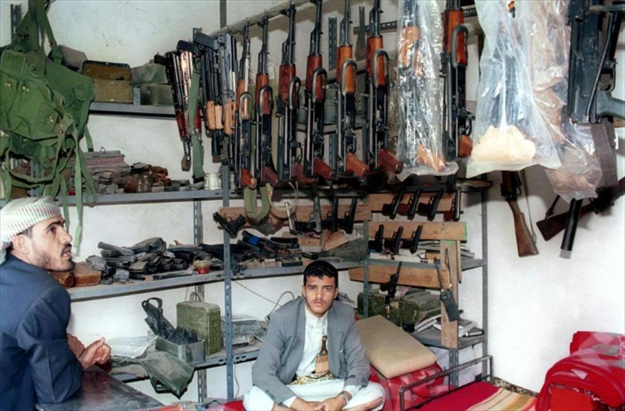 يمني «مضطرب عقليًّا» يقتل 12 في زفاف ابنته