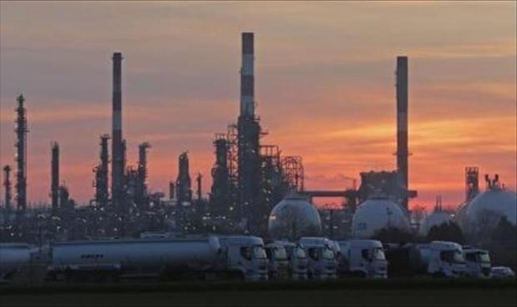 النفط يقفز 6% بعد اتفاق «أوبك»