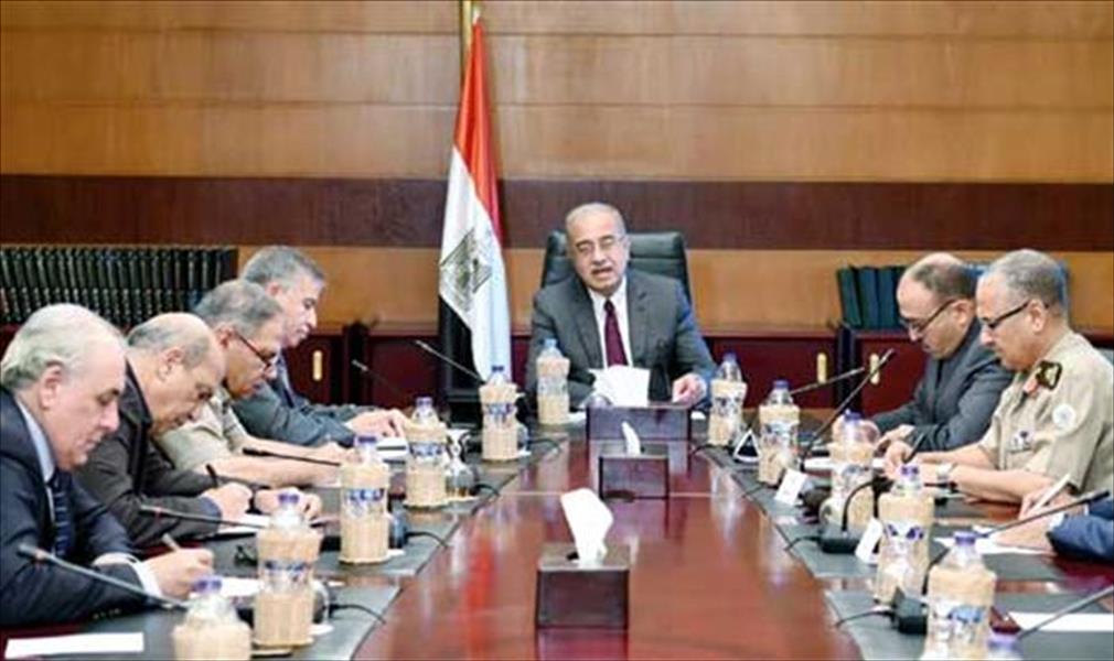 مصر: خطة عاجلة لتوفير السلع الأساسية لمدة 6 أشهر