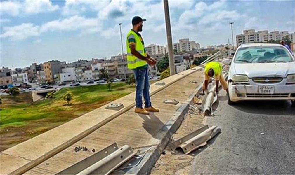 بلدية بنغازي تشن حملة نظافة موسعة
