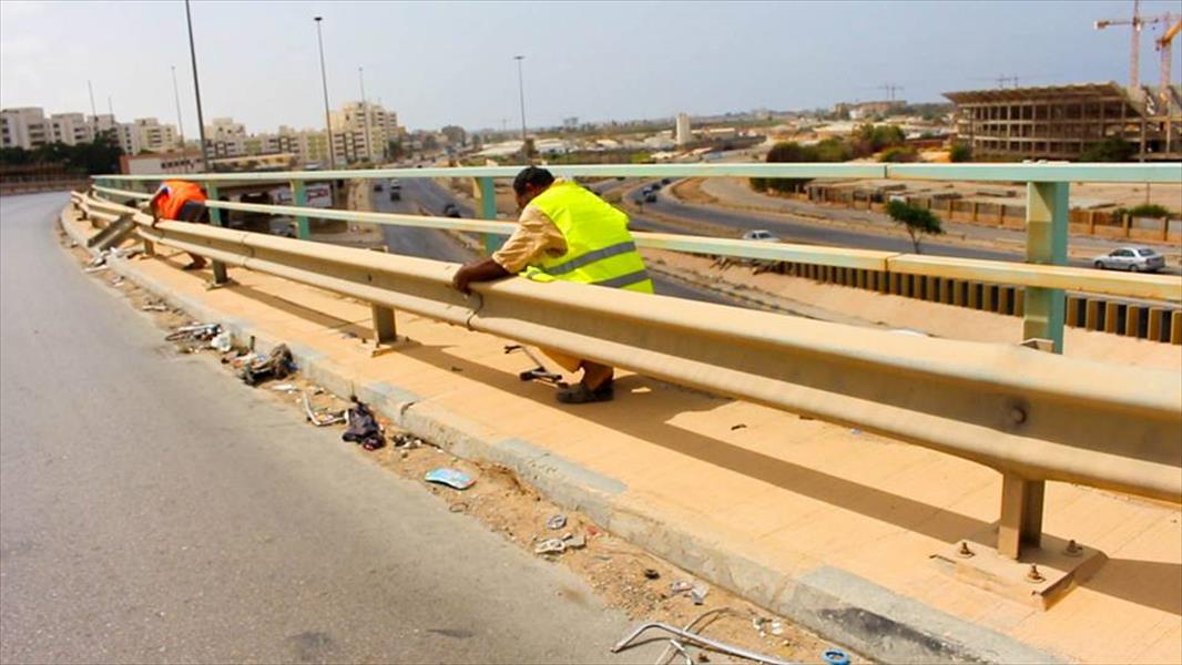 بلدية بنغازي تشن حملة نظافة موسعة
