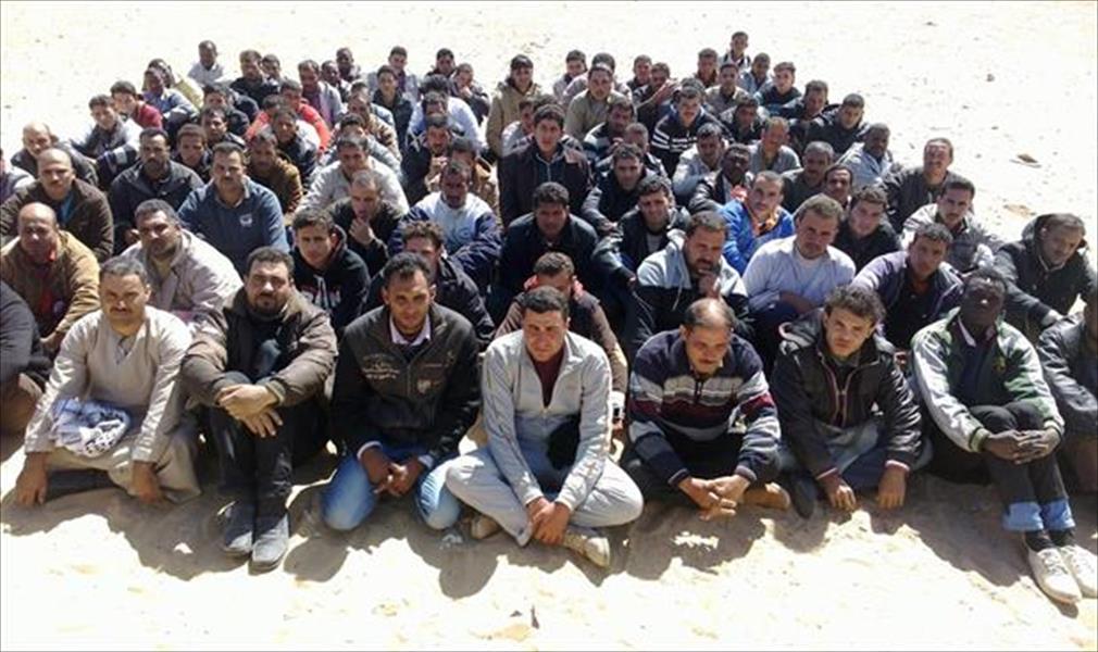 مصر تحبط تسلل 310 مهاجرين إلى ليبيا خلال 10 أيام