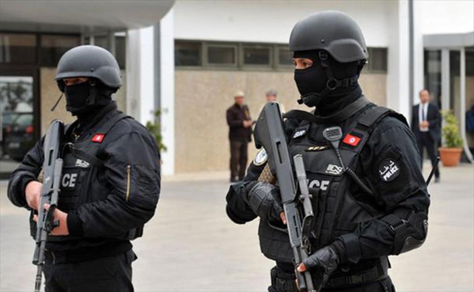 القبض على تونسي حرض على ذبح قوات الأمن عبر «فيسبوك»