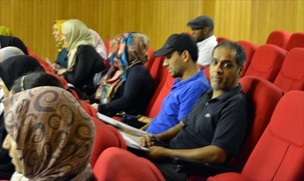 بالصور.. مكتب الإعلام والثقافة بنغازي ينظم دورة عن «فن الإلقاء»
