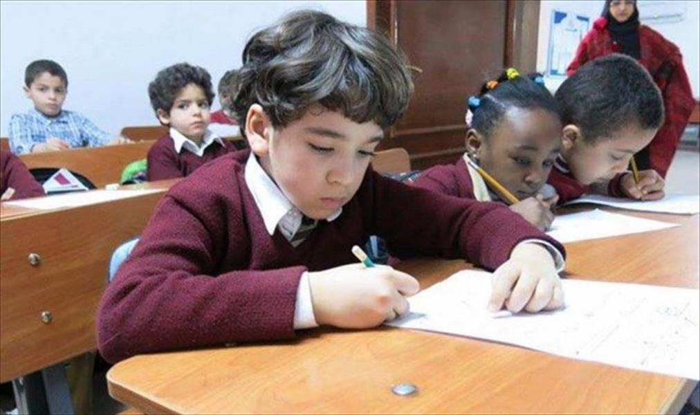 «تعليم الموقتة»: توزيع الكتاب المدرسي جوا في أنحاء ليبيا