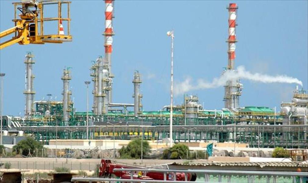 ارتفاع إنتاج ليبيا من النفط إلى 600 برميل يوميًا