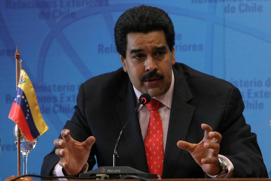 البرلمان الفنزويلي يتعهد بمحاكمة الرئيس مادورو