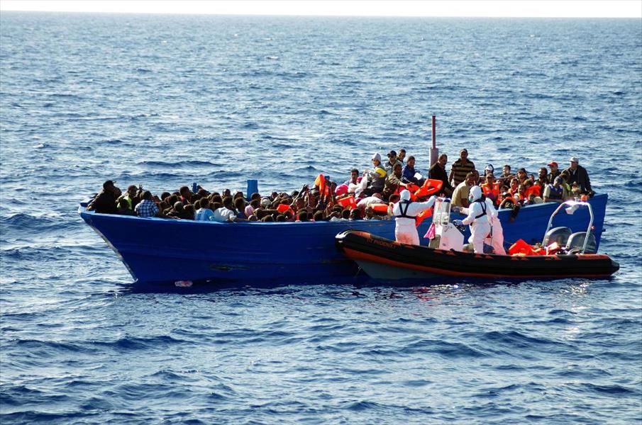 إنقاذ 2200 مهاجر بالبحر المتوسط وانتشال 16 جثة