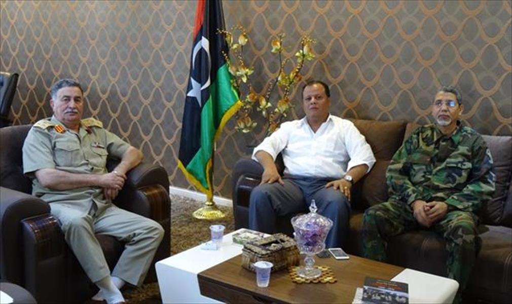الصابر يجتمع مع رئيس لجنة الأمن القومي بمجلس النواب في طبرق