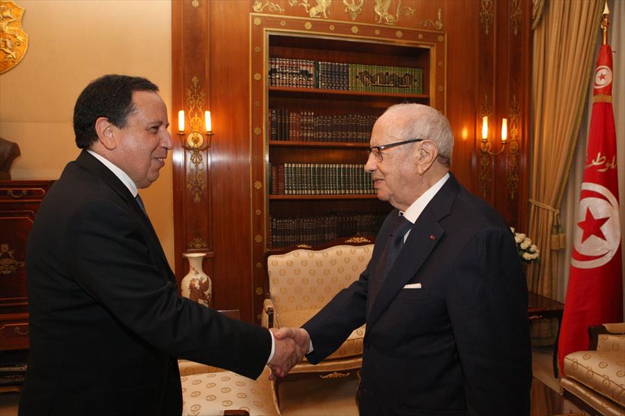 تفاصيل لقاء السبسي بوزير الخارجية التونسي
