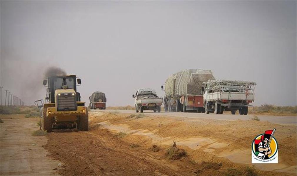 بالصور.. «البنيان» تنظف الطريق الساحلي لمنع استغلاله في «مفخخات داعش»