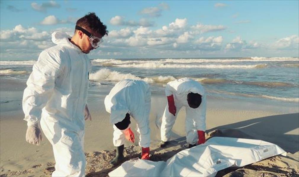انتشال جثث مهاجرين على شواطئ زوارة