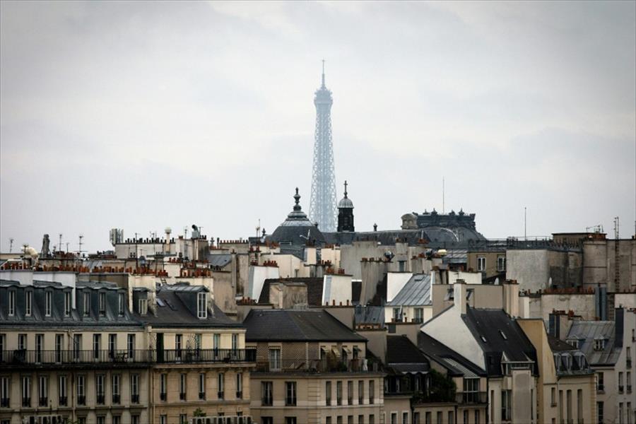 الحياة تدب في مباني باريس المهجورة