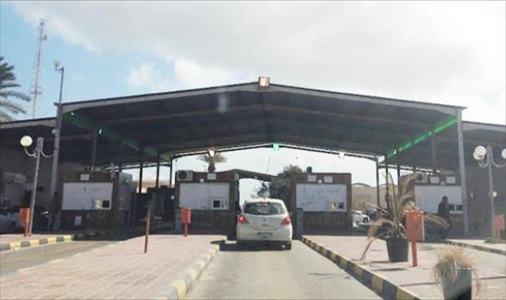 تونس تلغي الرسوم على السيارات الوافدة من ليبيا وتطلب المعاملة بالمثل