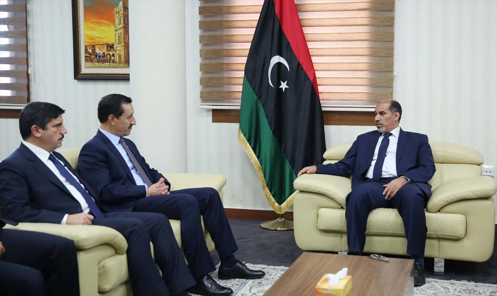 كاجمان يلتقي مبعوث الرئيس التركي في طرابلس