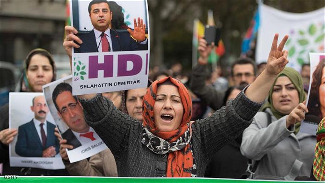 آلاف الأكراد يتظاهرون ضد أردوغان في أوروبا
