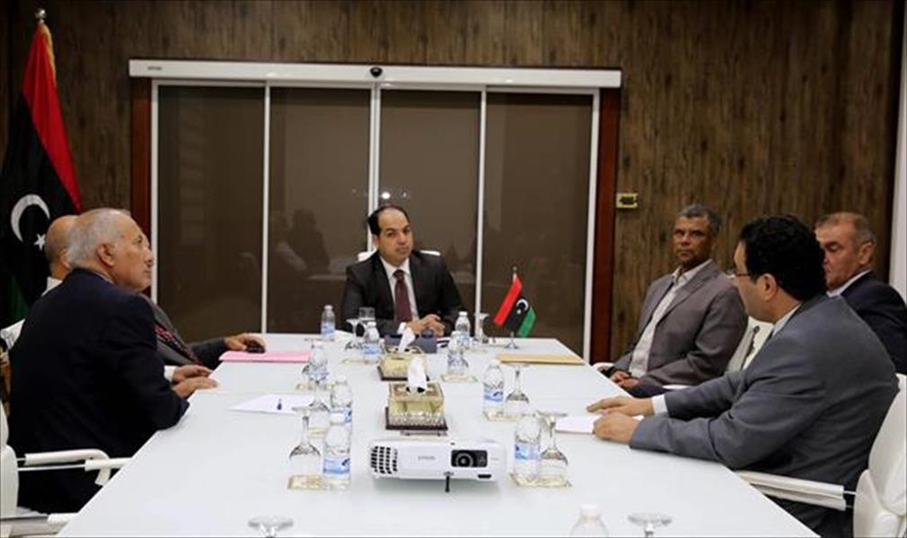 معيتيق يبحث مع قيادات قضائية المنازعات المرفوعة ضد ليبيا