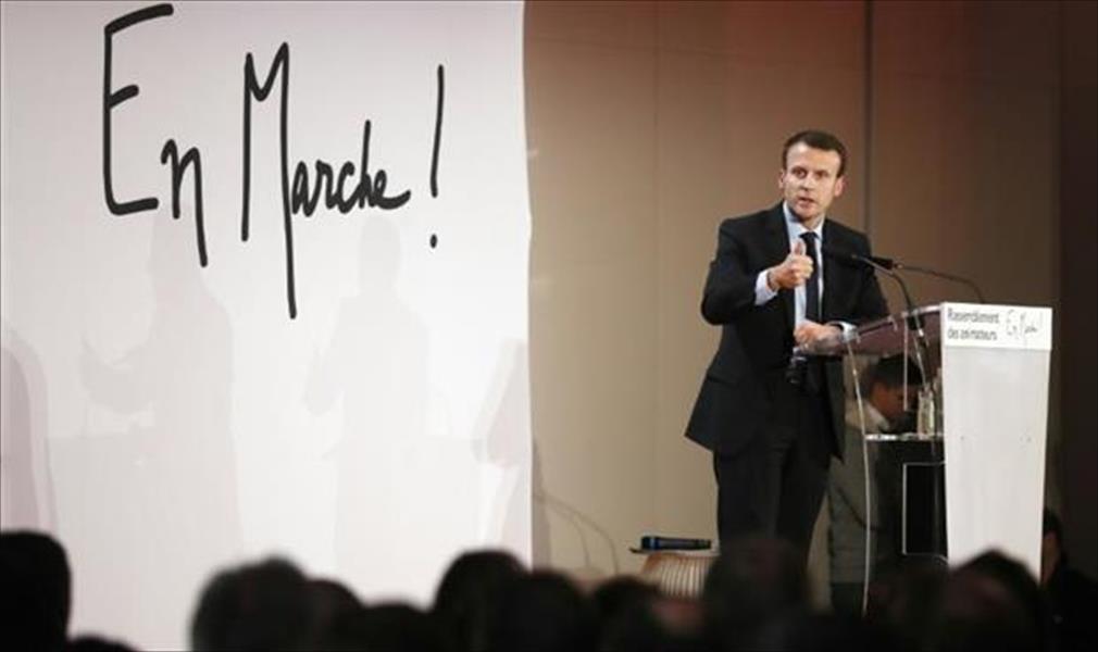 إيمانويل ماكرون يترشح لانتخابات الرئاسة في فرنسا