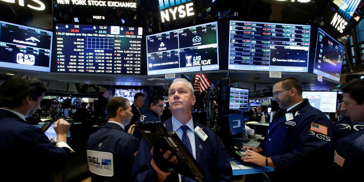 «بلومبرغ»: «صدمة» تنتاب الأسواق المالية عقب فوز ترامب