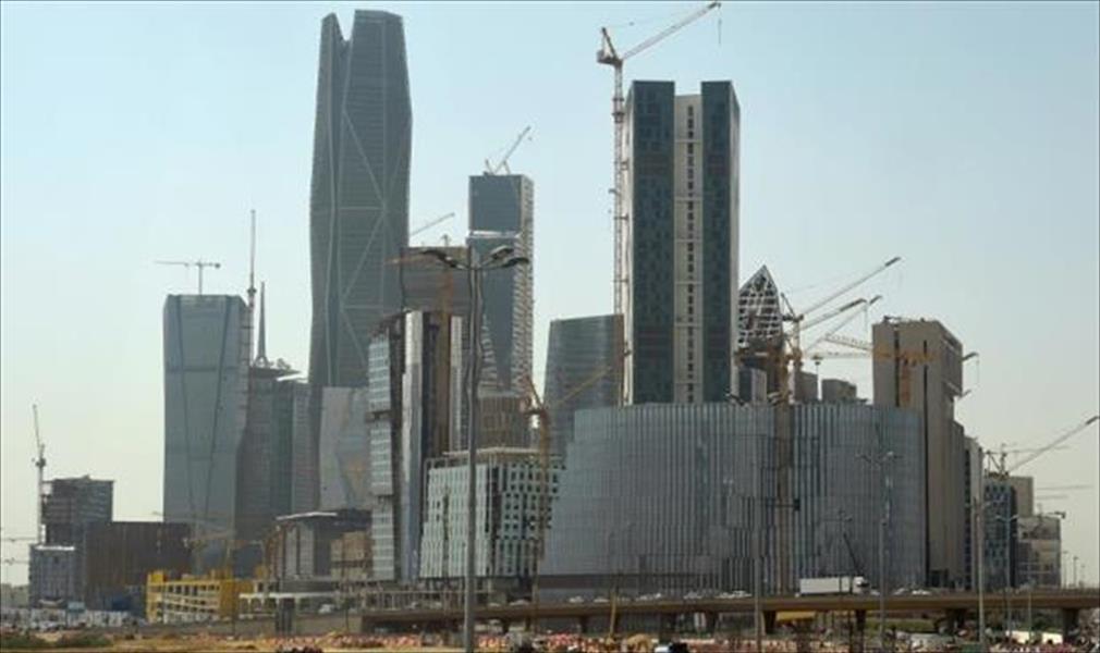 وزير سعودي: رسوم تأشيرات الدخول لن تؤثر على تدفق الاستثمارات الاجنبية