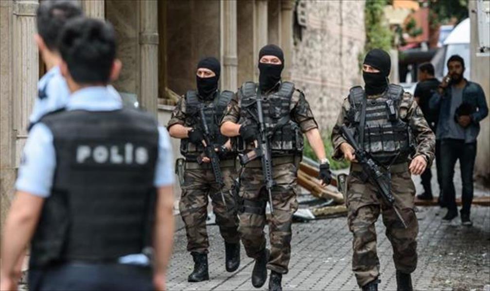 تركيا تعتقل 73 أكاديميا من أتباع فتح الله غولن