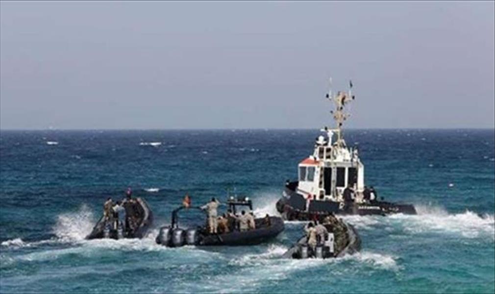 نقل البحارة التونسيين المحتجزين من ميناء الزاوية إلى طرابلس