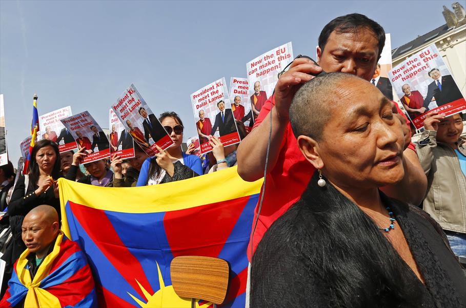 الصين تضغط على نيبال لفرض سيطرة أشد على التبتيين