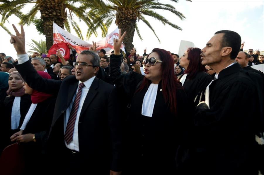 تطورات جديدة في موقف المحامين من قانون الموازنة التونسية