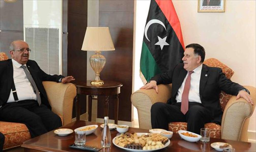 مساهل يؤكد للسراج رغبة الجزائر في تقريب وجهات النظر بين الليبيين