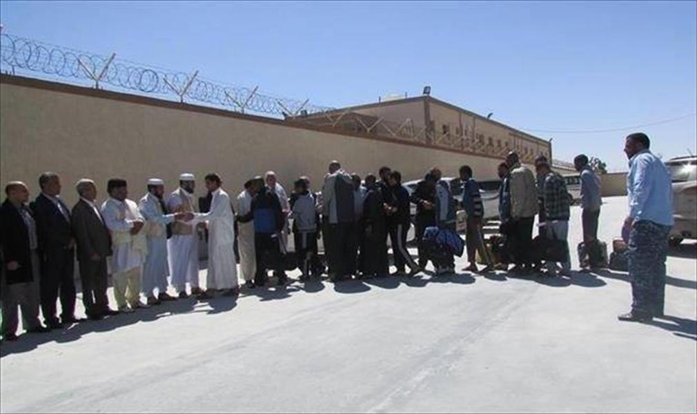 الضبع: لجنة متابعة السجناء ببني وليد أسهمت في إطلاق سراح 52 سجينًا