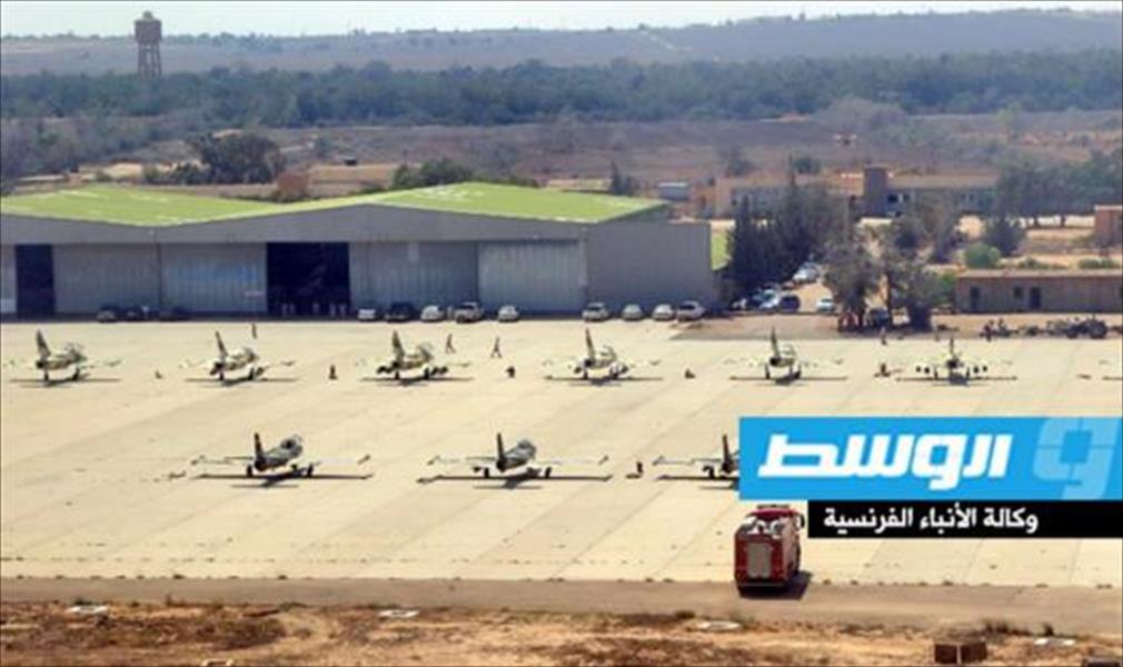 مسلحون يقتلون حارسين أمام معسكر الدفاع الجوي بمصراتة