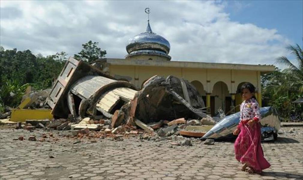 97 قتيلاً نتيجة زلزال قوي في إندونيسيا