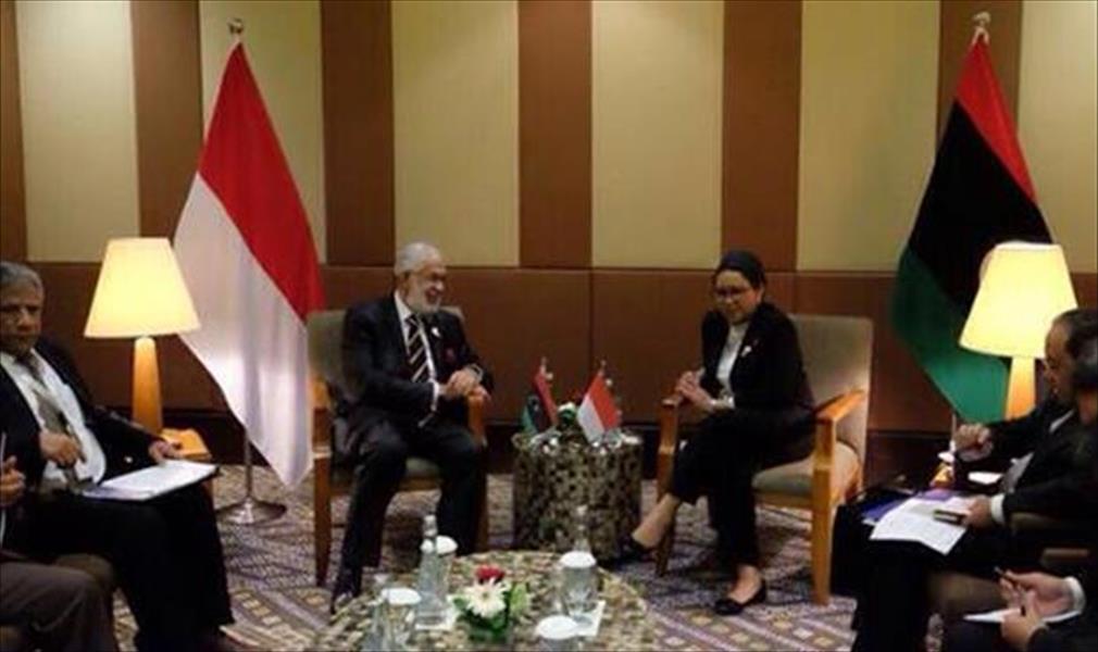 سيالة يلتقي وزير الخارجية الإندونيسية على هامش مؤتمر بالي