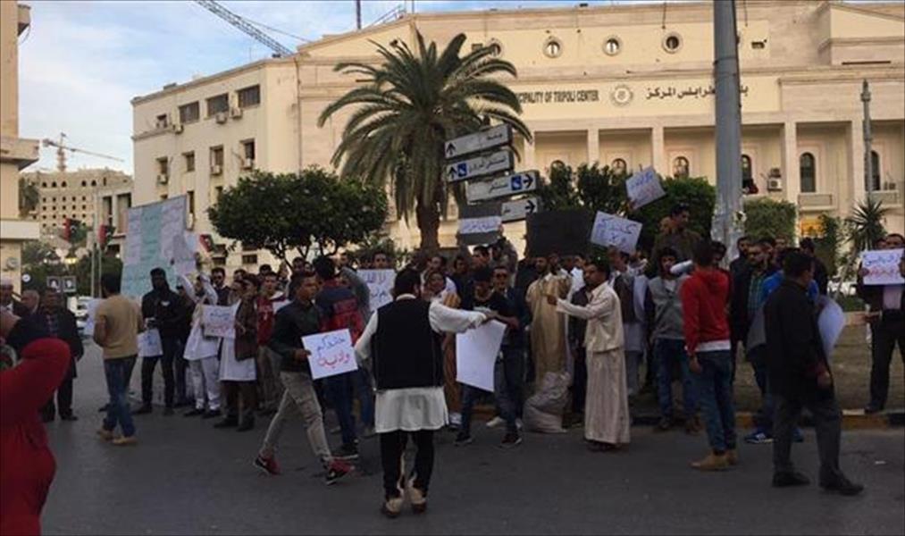 متظاهرون في طرابلس يطالبون بالقصاص من مغتصبي امرأة ليبية