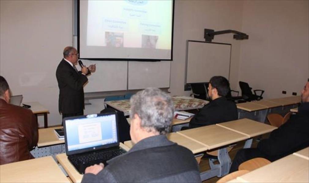 جامعة عمر المختار تنظم ورشة عمل حول «تطبيقات التقنية الحيوية»