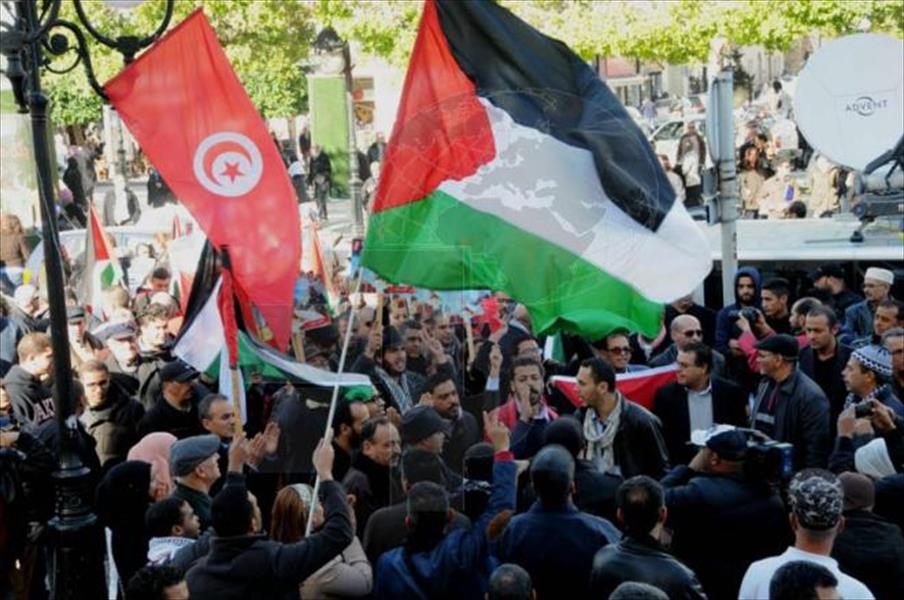 تونس: وقفة احتجاجية للتنديد باغتيال الزواري
