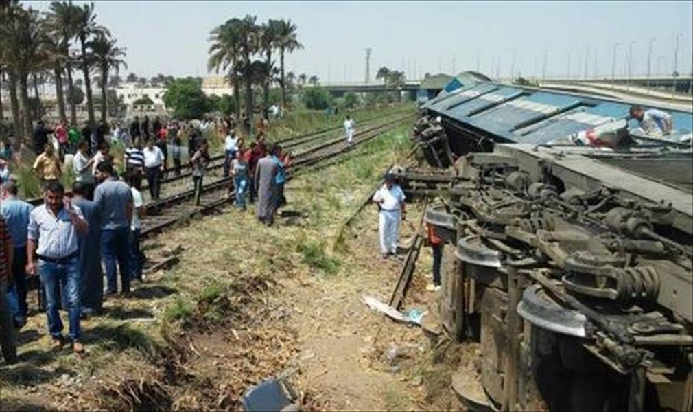مصر: مقتل 3 أشخاص إثر اصطدام قطار بسيارة