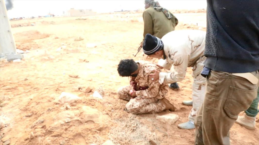 اشتباكات متقطعة بين قوات الجيش الليبي والتنظيمات الإرهابية بقنفودة