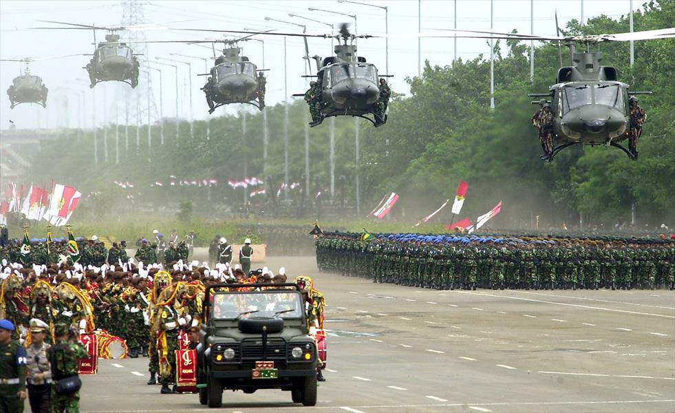 إندونيسيا تعلق تعاونها العسكري مع أستراليا