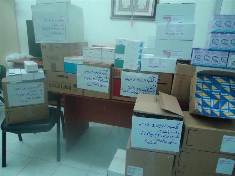 مستشفى أطفال بنغازي يتلقى مساعدة مالية من الطلبة الليبيين الدارسين بتركيا