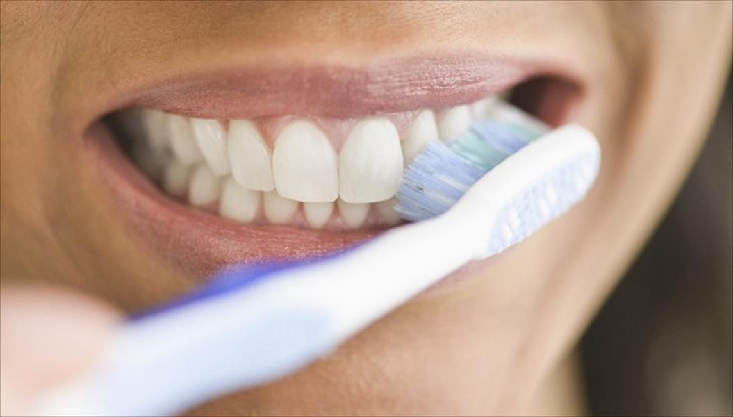 حقائق صادمة حول فرشاة الأسنان